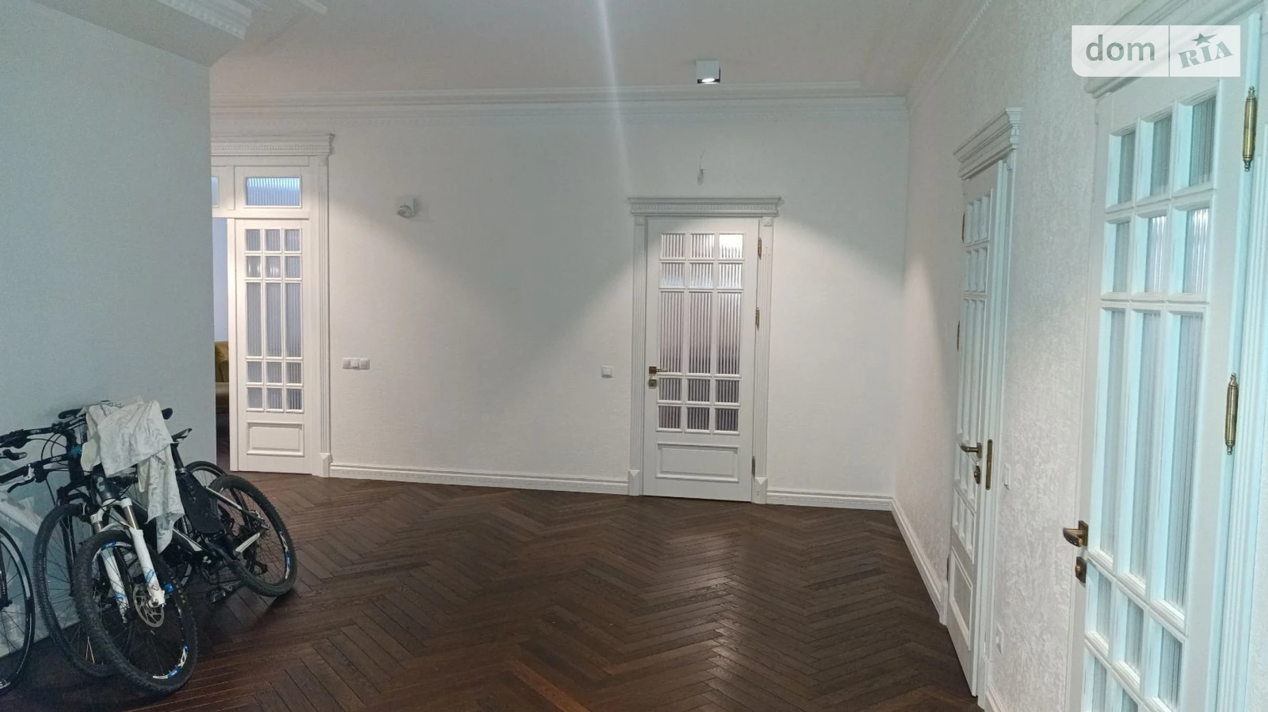 Продается 3-комнатная квартира 216 кв. м в Одессе, ул. Генуэзская - фото 4