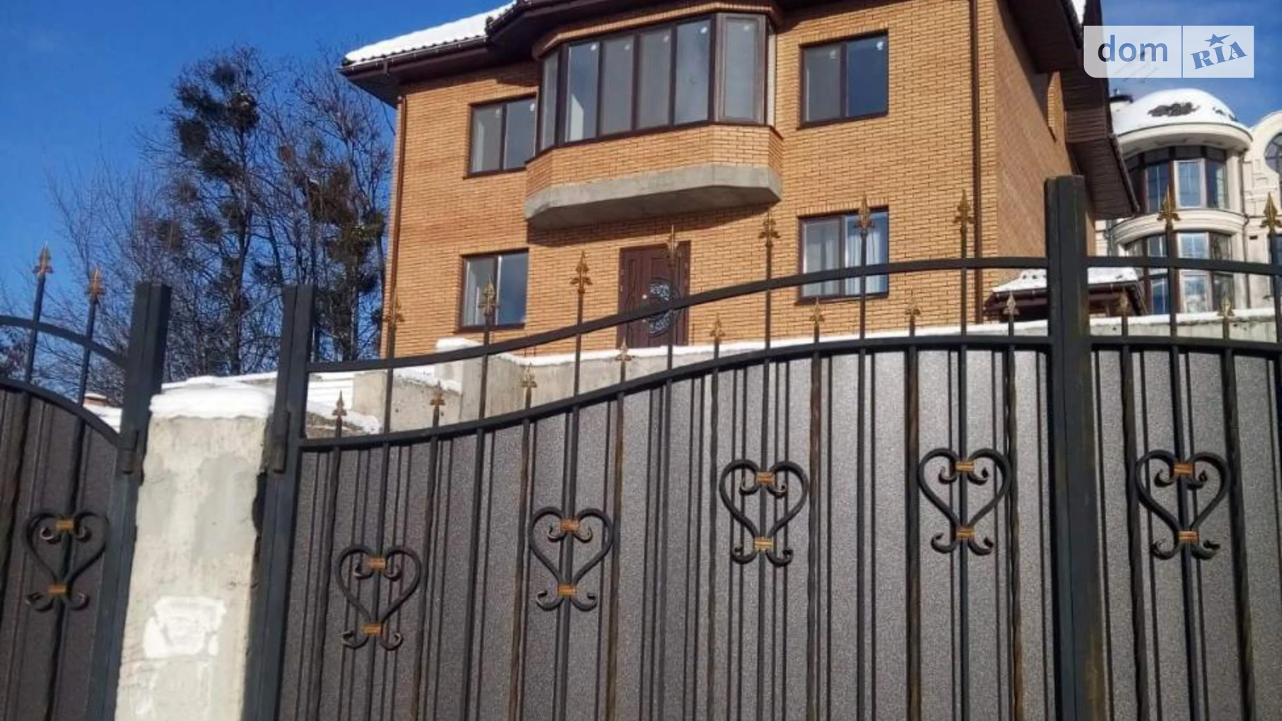 Продается дом на 3 этажа 400 кв. м с садом, цена: 600000 $ - фото 2