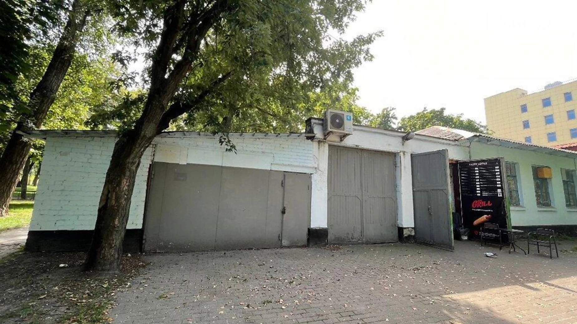 Продается одноэтажный дом 680 кв. м с садом, цена: 377000 $ - фото 2