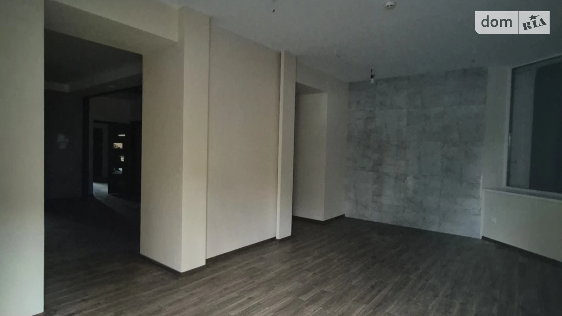 Здається в оренду приміщення вільного призначення 93.7 кв. м в 4-поверховій будівлі, цена: 1700 $ - фото 2