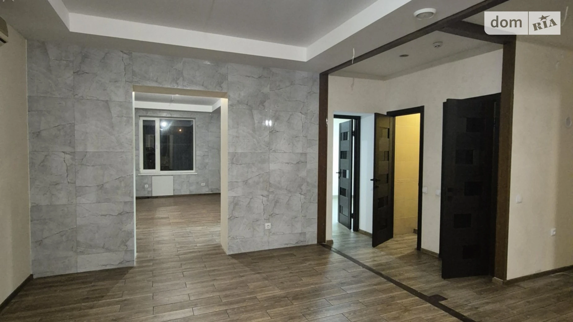 Здається в оренду приміщення вільного призначення 93.7 кв. м в 4-поверховій будівлі, цена: 1700 $ - фото 4