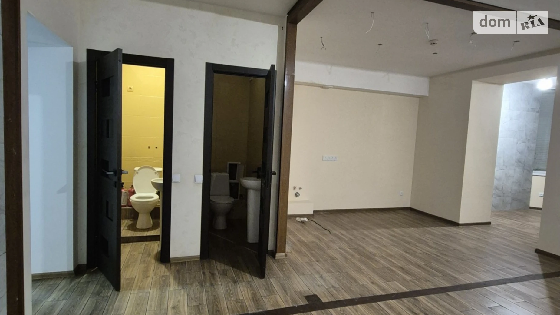 Здається в оренду приміщення вільного призначення 93.7 кв. м в 4-поверховій будівлі, цена: 1700 $ - фото 5