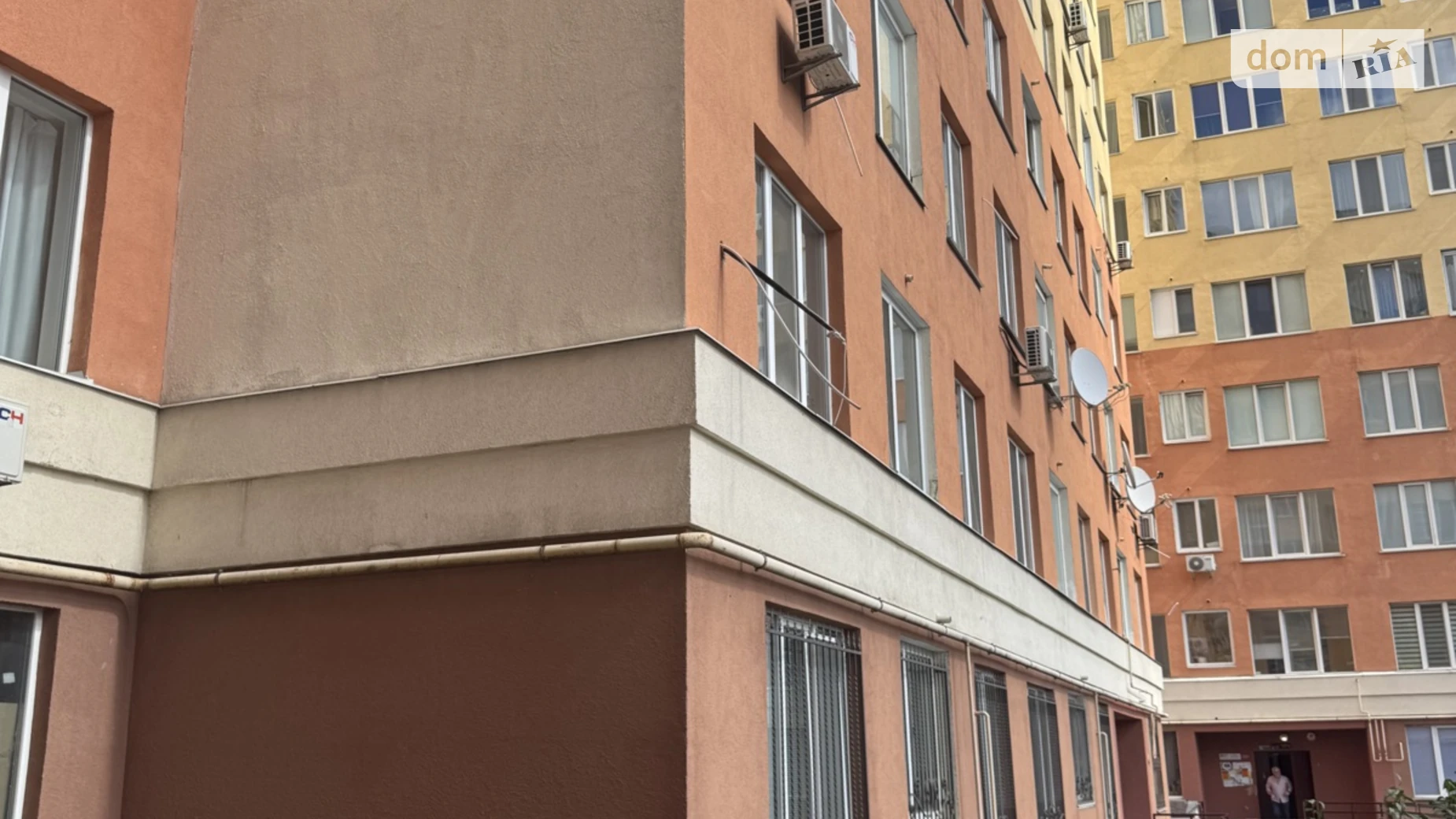 ул. Леси Украинки, 21 Вишневое ЖК Вишневий затишок - фото 2