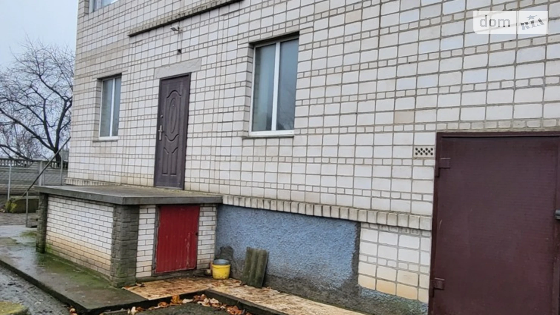 Продается дом на 2 этажа 235 кв. м с участком, цена: 96000 $ - фото 2