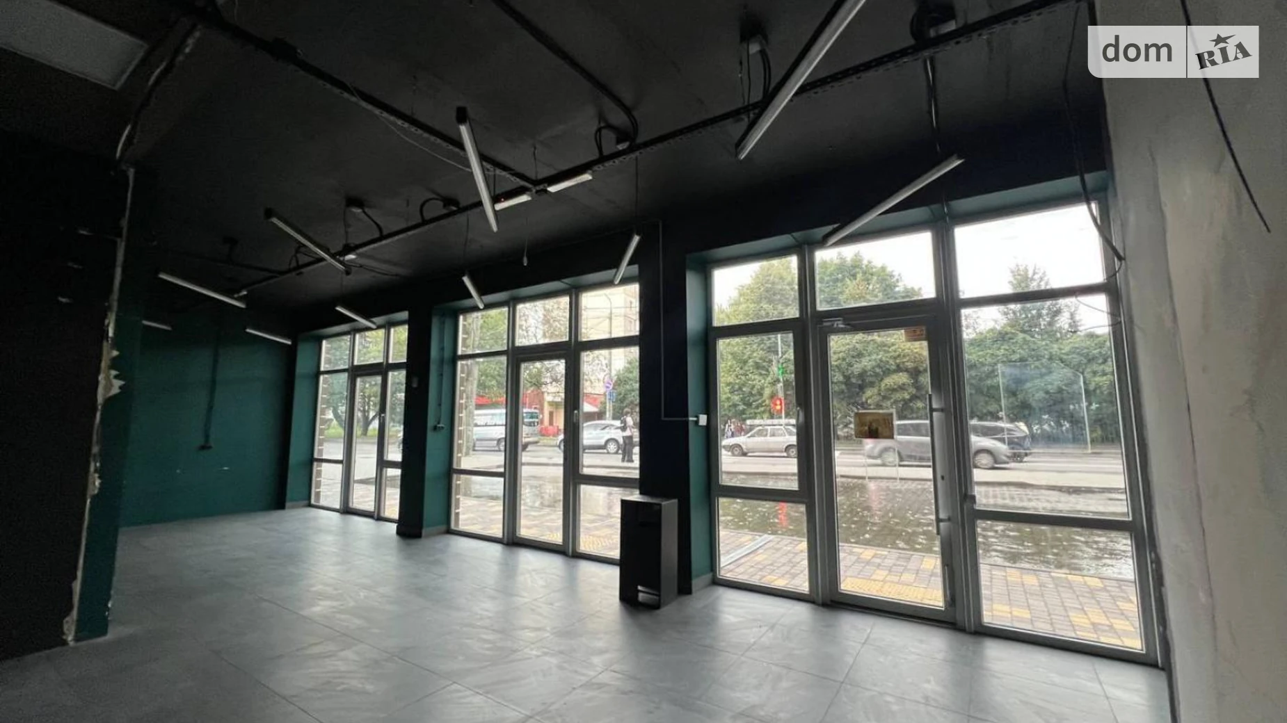 Сдается в аренду помещения свободного назначения 534 кв. м в 10-этажном здании, цена: 250980 грн - фото 5