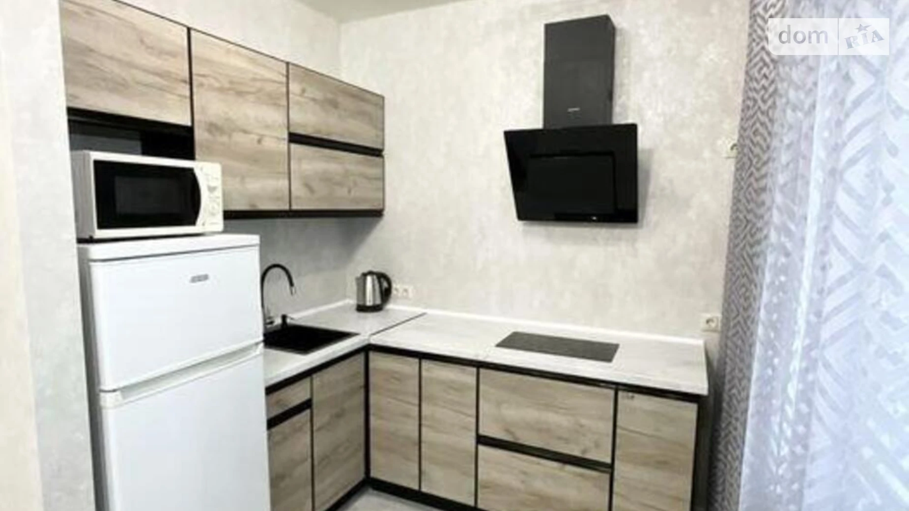 Продается 1-комнатная квартира 46 кв. м в Киеве, цена: 110000 $ - фото 2