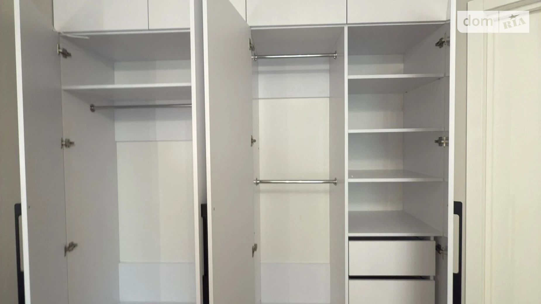 Продается 1-комнатная квартира 38 кв. м в Софиевской Борщаговке, ул. Молодёжная, 10 - фото 4