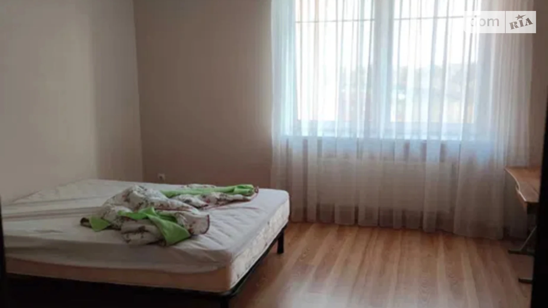 Продається 2-кімнатна квартира 73.5 кв. м у Ужгороді, вул. Гленца, 58 - фото 4