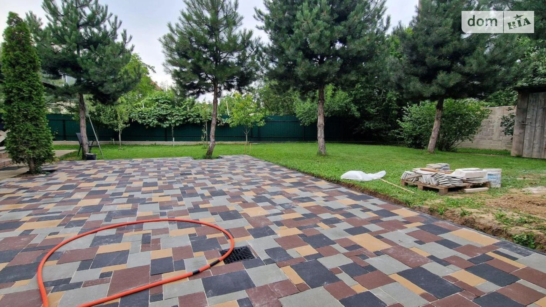 Продается одноэтажный дом 100 кв. м с беседкой, цена: 149000 € - фото 5