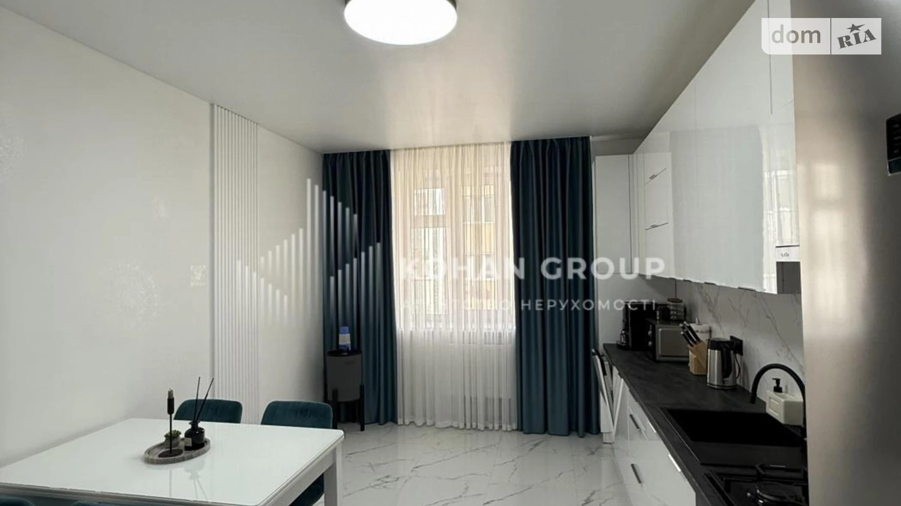 Продается 2-комнатная квартира 67.6 кв. м в, цена: 93000 $ - фото 2