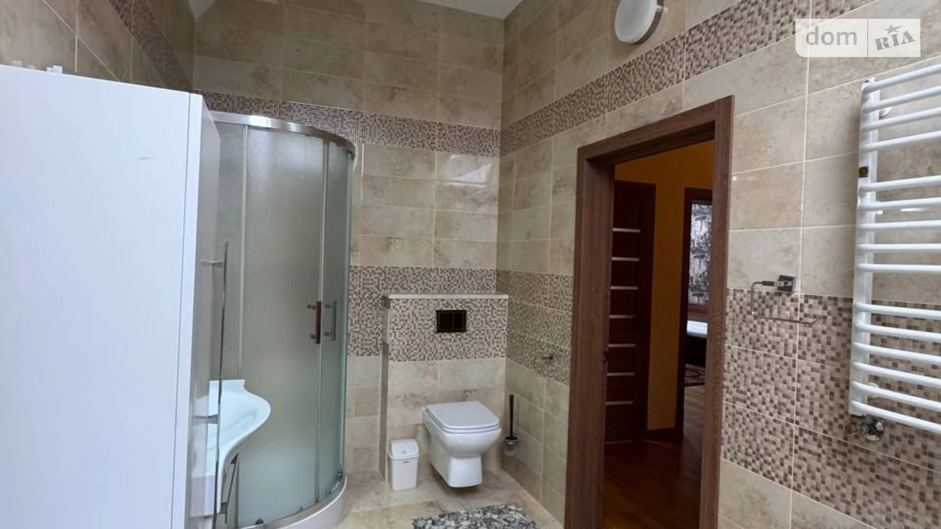 вул. Васильченка Степана 12-школа Рівне, цена: 900 $ - фото 3