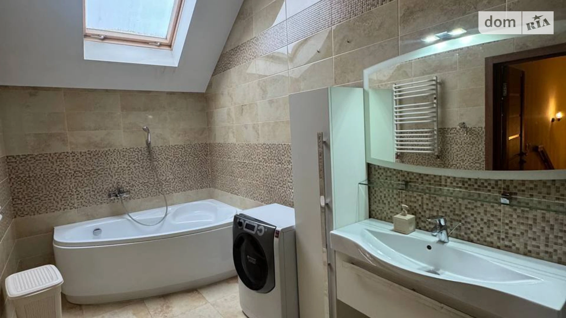 вул. Васильченка Степана 12-школа Рівне, цена: 900 $ - фото 4