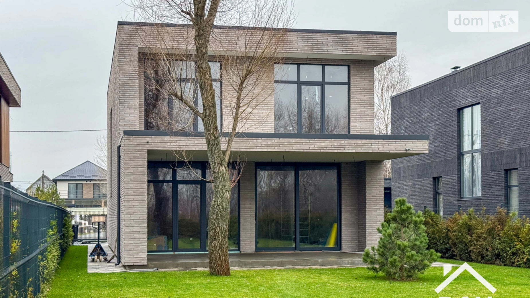 Продается дом на 2 этажа 180 кв. м с балконом, цена: 310000 $ - фото 5