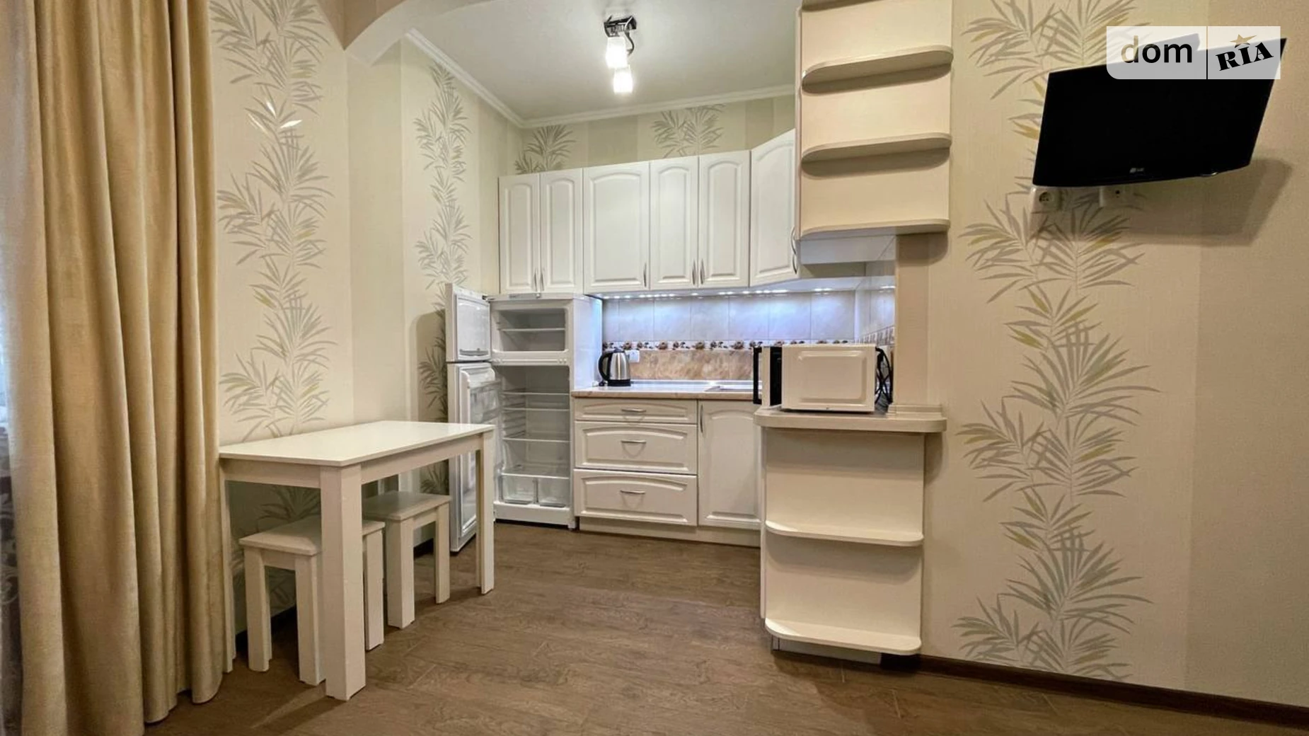 Сдается в аренду 1-комнатная квартира 25 кв. м в Киеве, ул. Кальвильная, 38 - фото 3