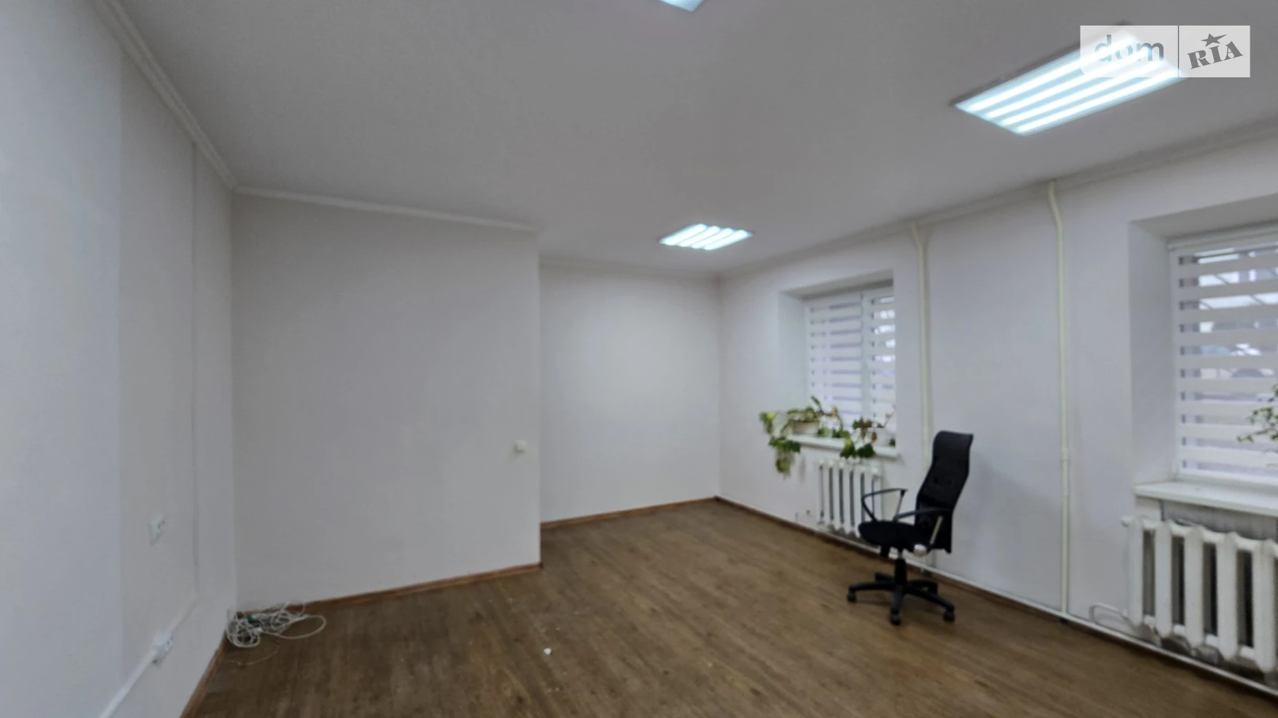 Сдается в аренду помещения свободного назначения 26 кв. м в 6-этажном здании, цена: 6500 грн - фото 3