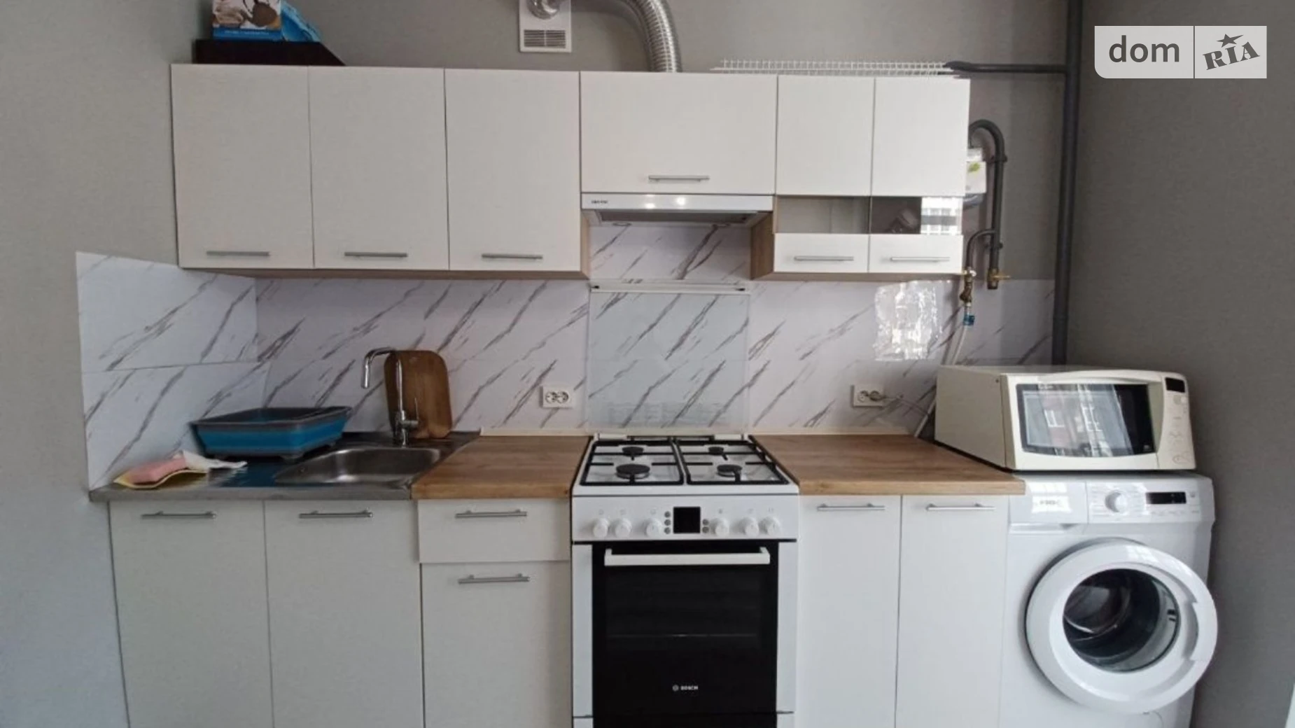 Продается 1-комнатная квартира 36 кв. м в Ивано-Франковске, ул. Высочана Семена, 18 корпус 15 - фото 2