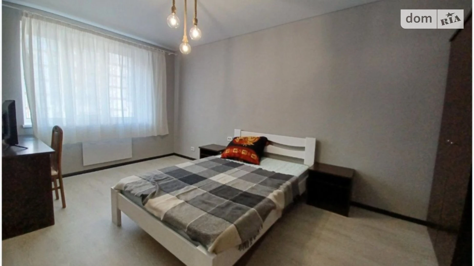 Продается 1-комнатная квартира 36 кв. м в Ивано-Франковске, ул. Высочана Семена, 18 корпус 15 - фото 5