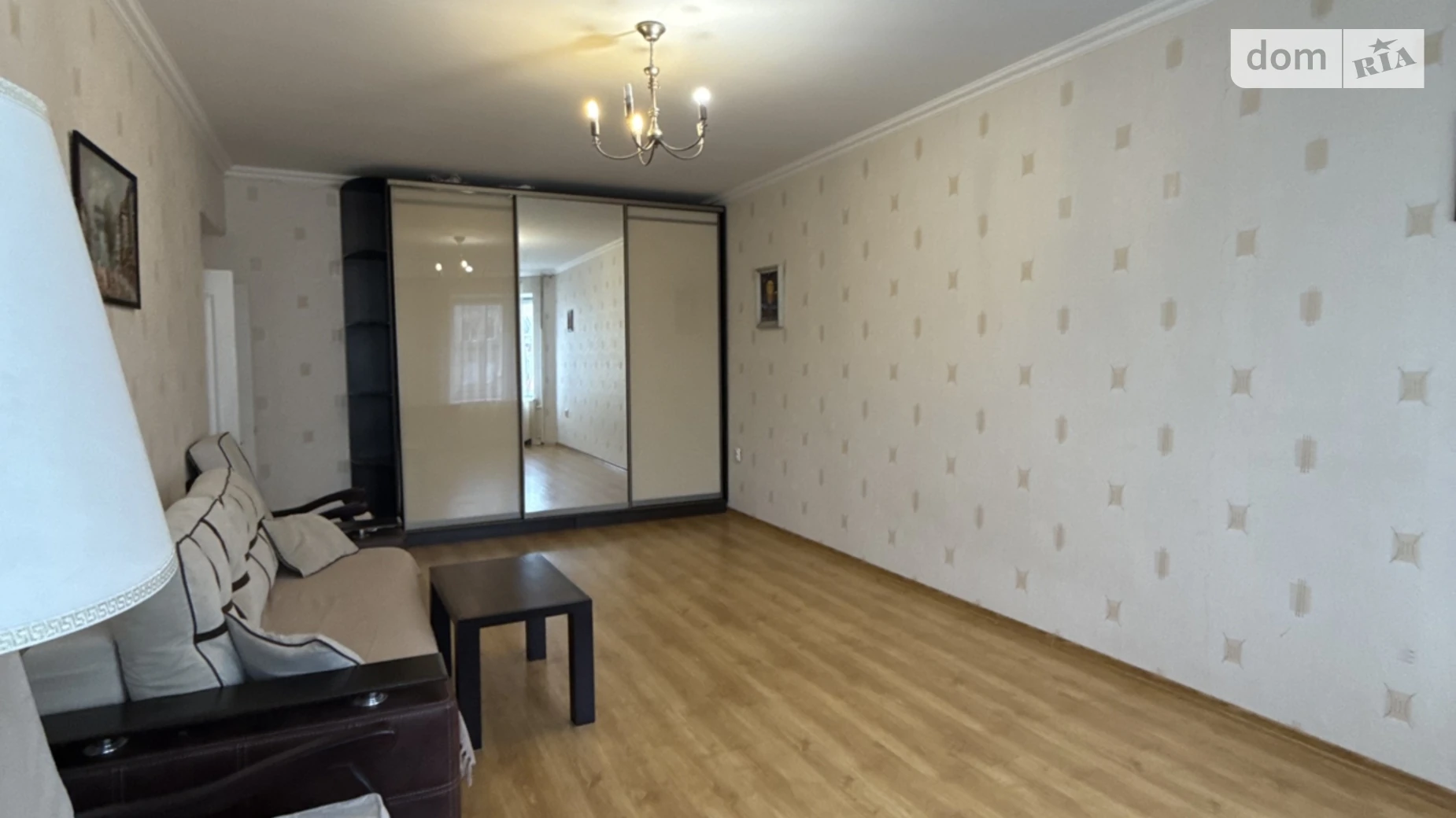 Продается 2-комнатная квартира 69 кв. м в Одессе, ул. Тополевая, 16 - фото 3