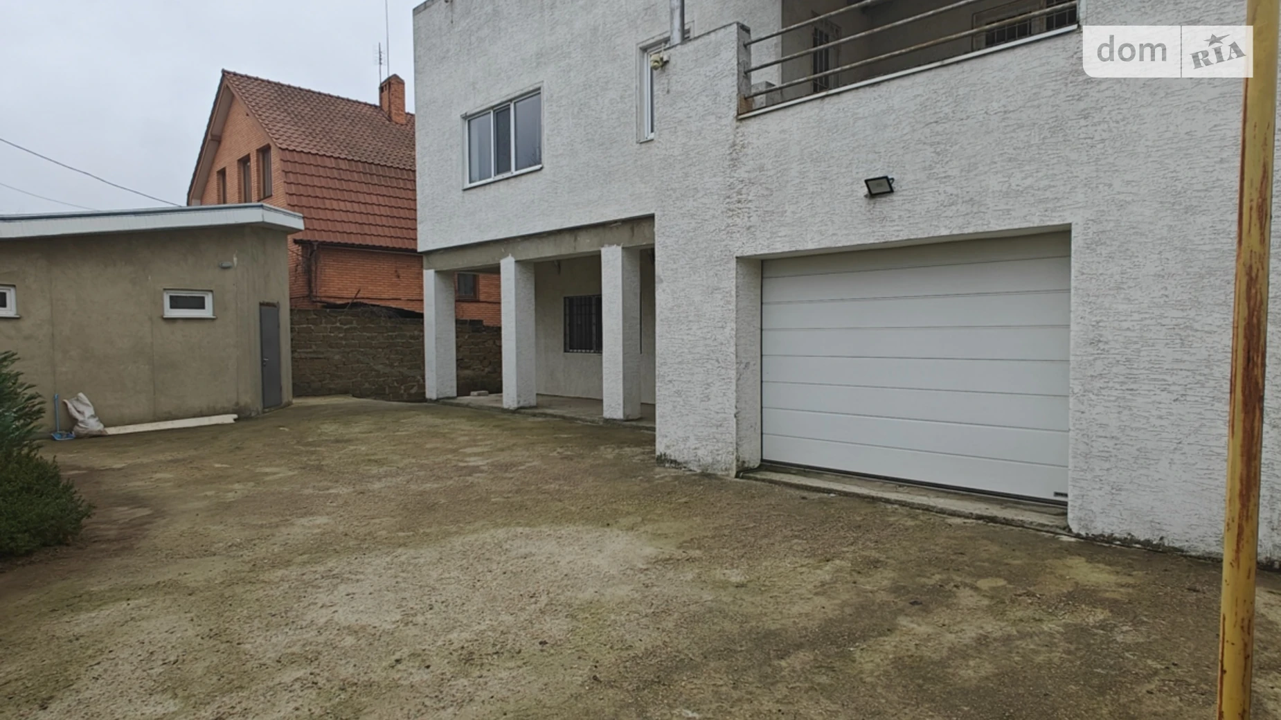 Продается дом на 2 этажа 360 кв. м с гаражом, цена: 150000 $ - фото 4