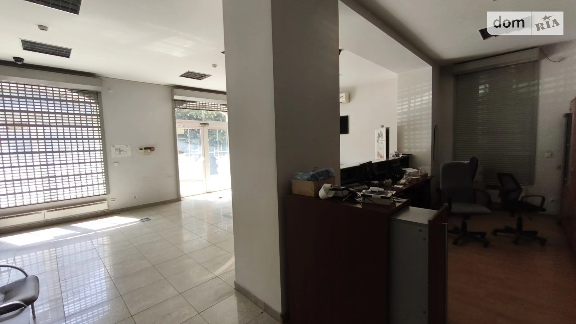 Сдается в аренду офис 500 кв. м в бизнес-центре, цена: 4000 $ - фото 4