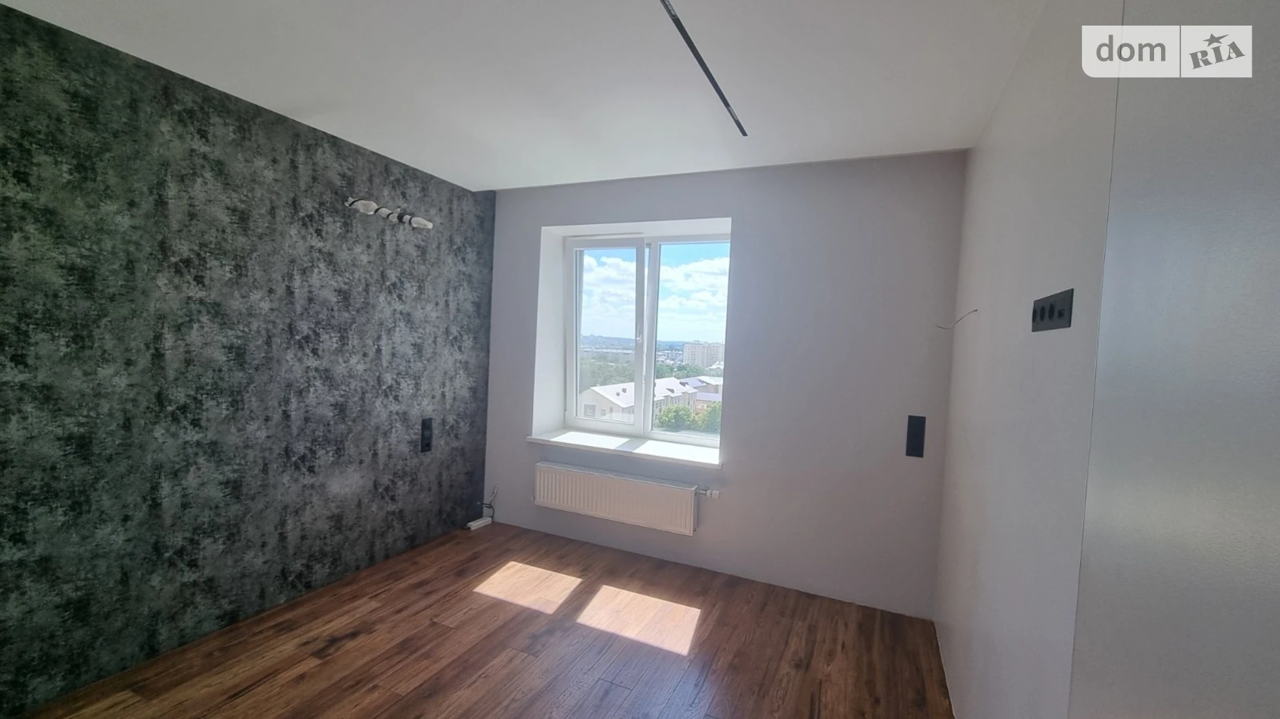 Продается 2-комнатная квартира 104.1 кв. м в Буче, ул. Ивана Кожедуба - фото 2