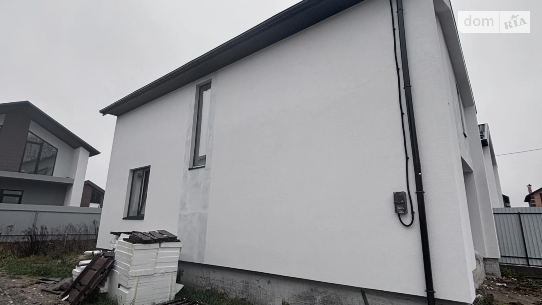 Продается дом на 2 этажа 125 кв. м с подвалом, цена: 115000 $ - фото 2