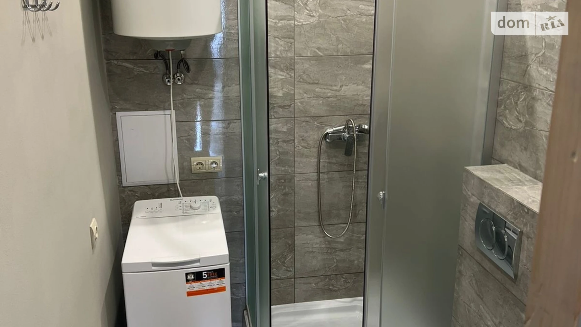 Продается 1-комнатная квартира 45 кв. м в Ужгороде, ул. Берчени - фото 4