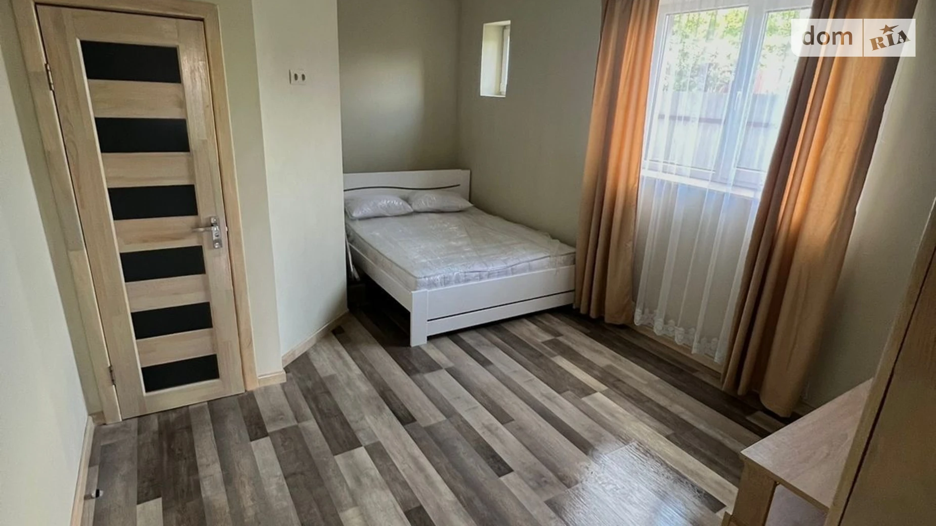 Продается 1-комнатная квартира 45 кв. м в Ужгороде, ул. Берчени - фото 5