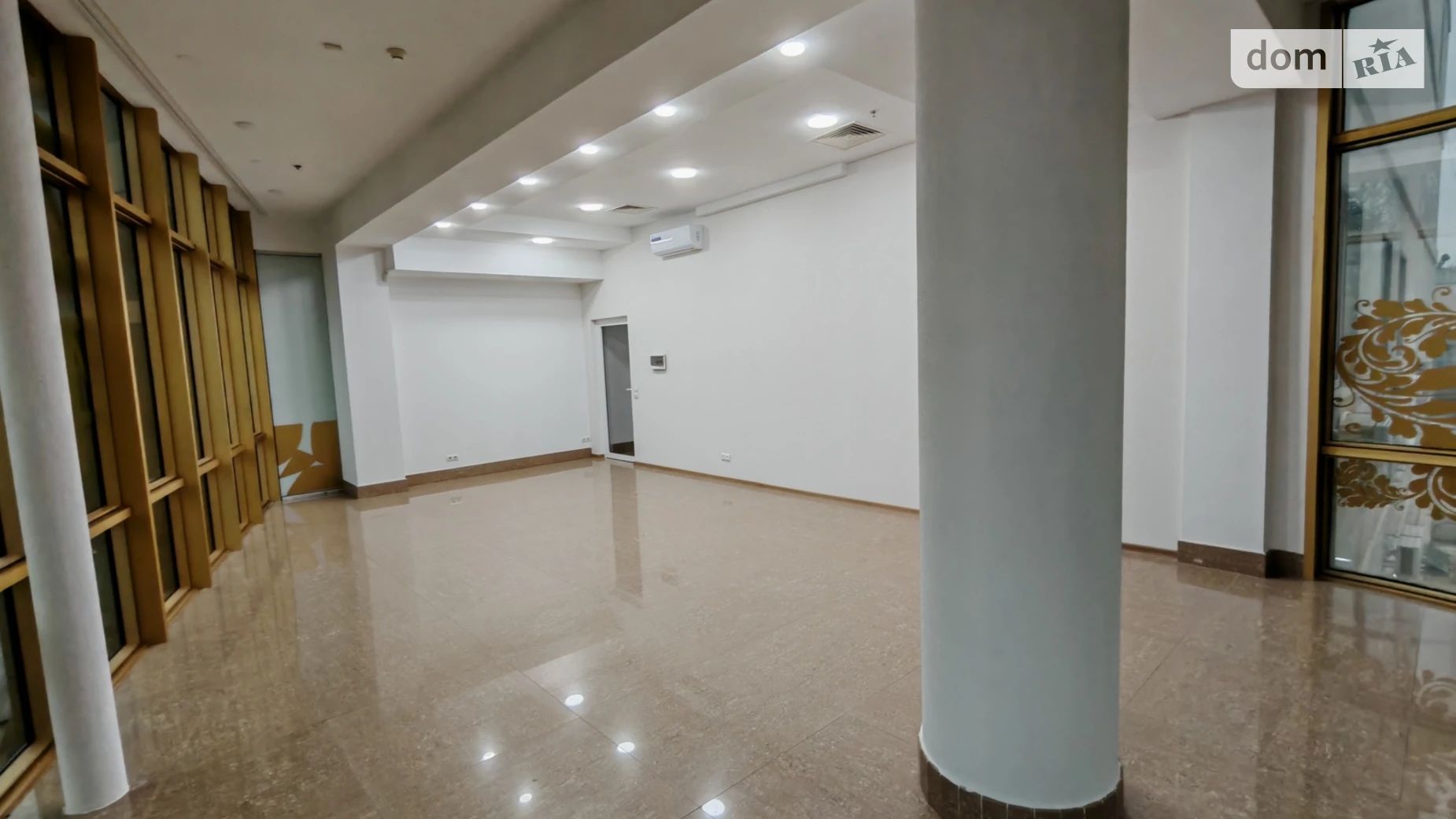 Сдается в аренду офис 60 кв. м в бизнес-центре, цена: 37200 грн - фото 4