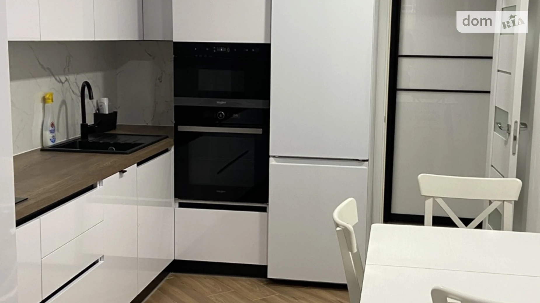 1-комнатная квартира 40 кв. м в Тернополе, просп. Злуки, 18 - фото 3