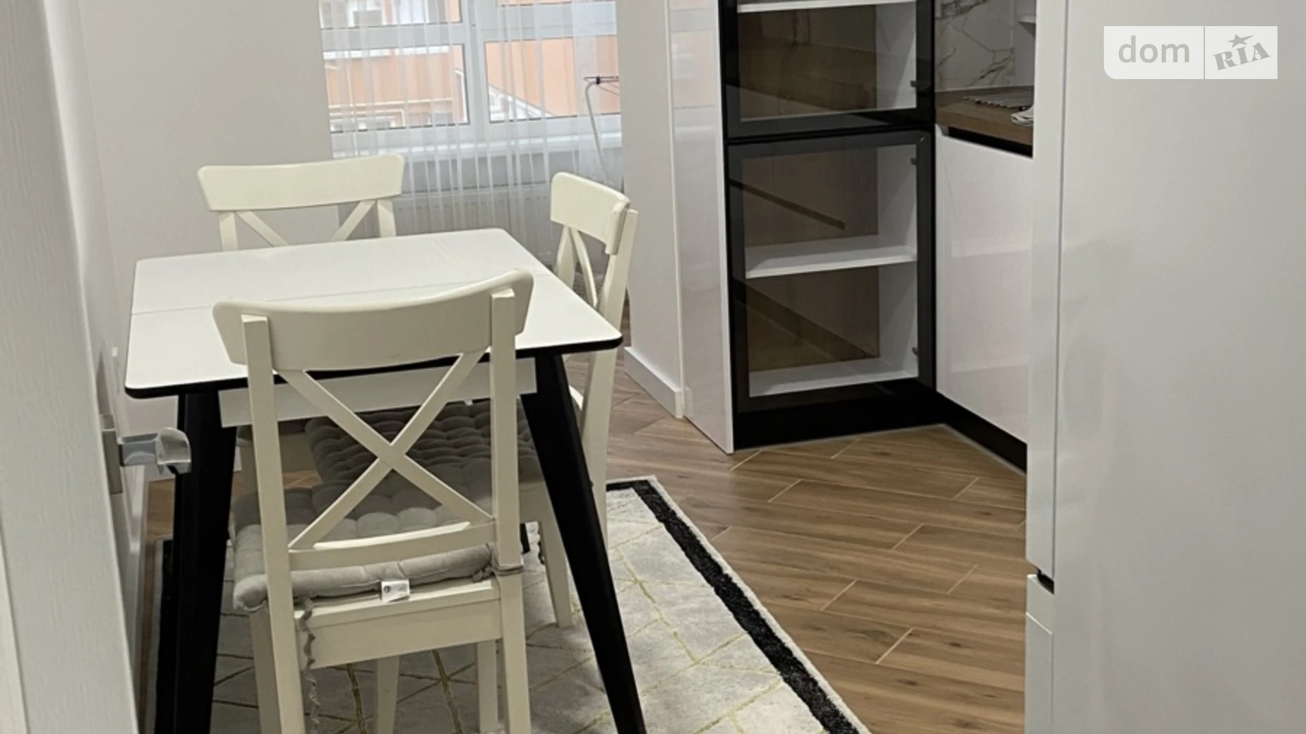 1-комнатная квартира 40 кв. м в Тернополе, просп. Злуки, 18 - фото 2