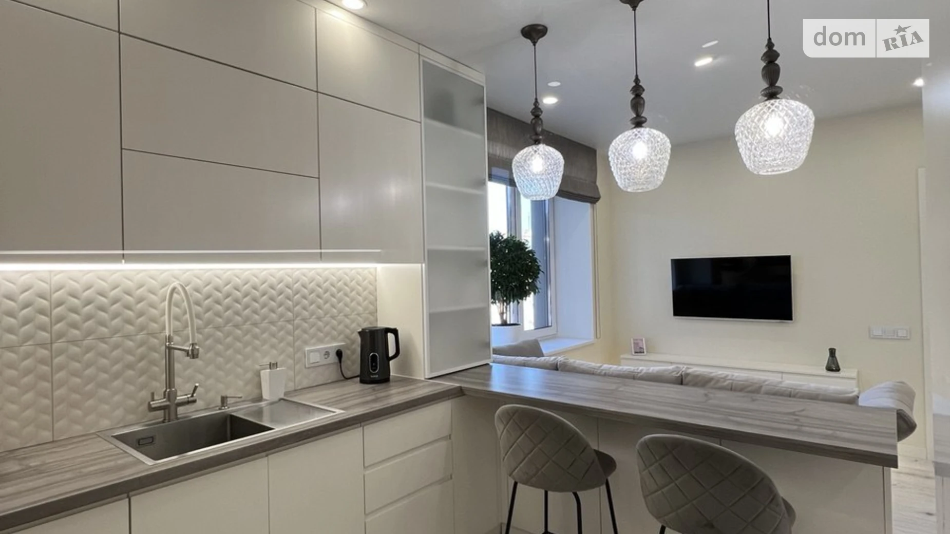 Продается 1-комнатная квартира 42.2 кв. м в Виннице, ул. Князей Кориатовичей, 70А - фото 3