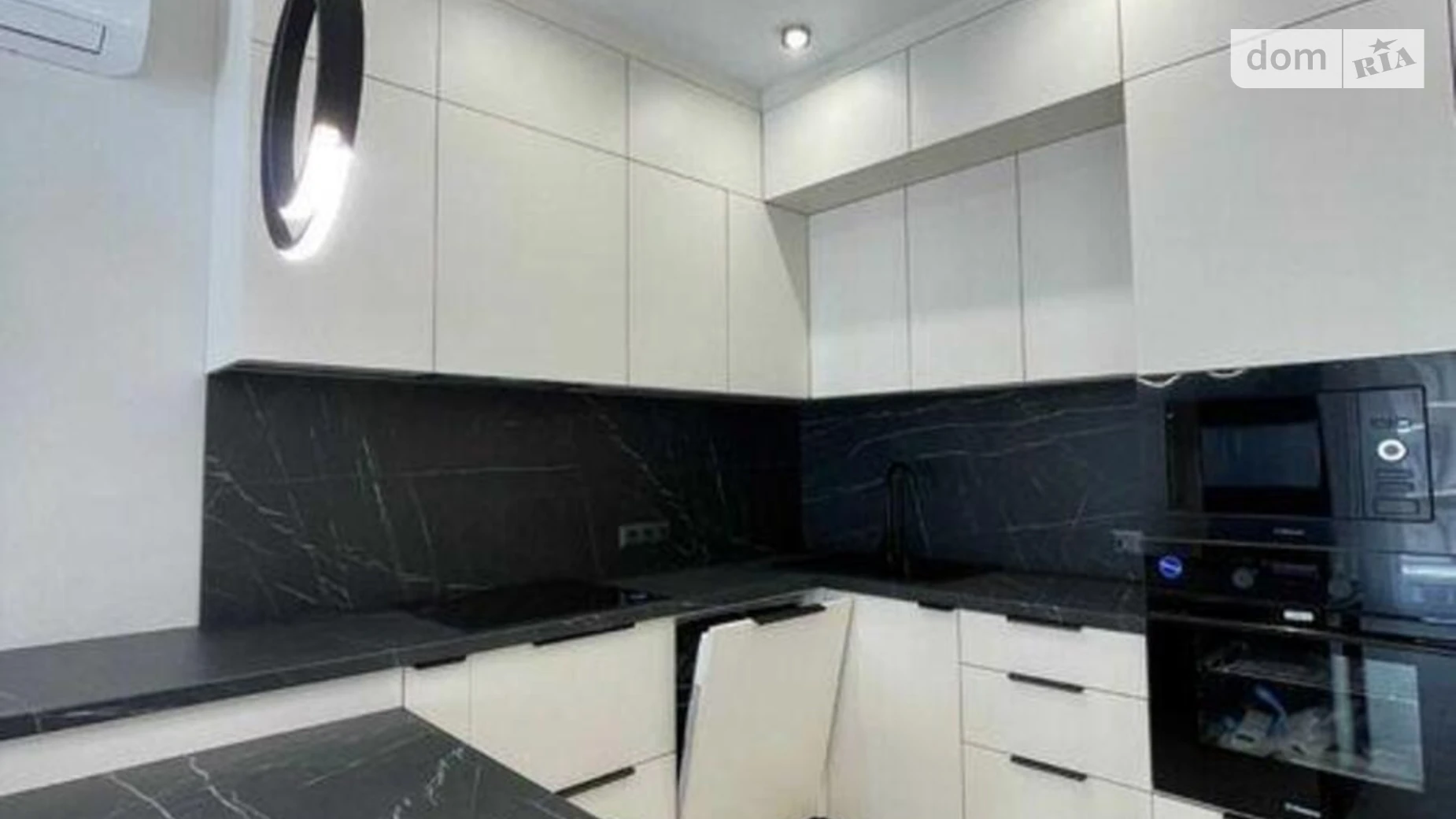 Продается 2-комнатная квартира 39 кв. м в Киеве, ул. Михаила Максимовича, 26Д - фото 3