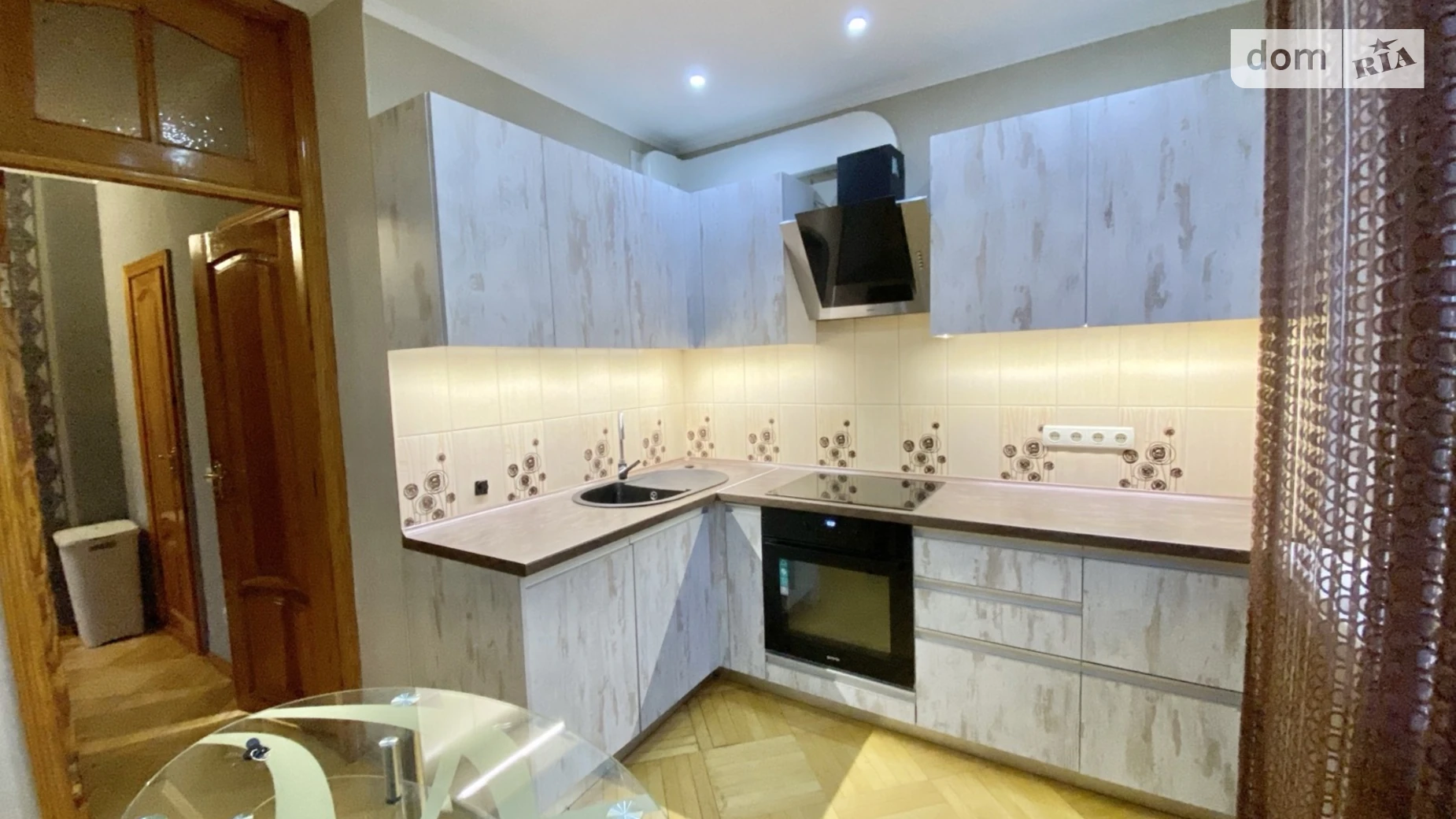 Продается 3-комнатная квартира 71.6 кв. м в Киеве, ул. Наталии Ужвий, 4В - фото 2