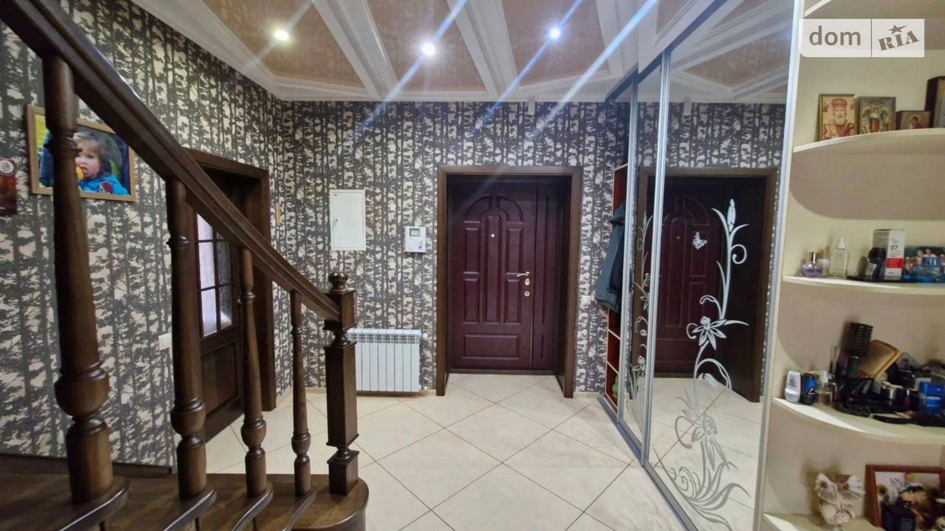 Продается дом на 2 этажа 150 кв. м с балконом, цена: 155000 $ - фото 5