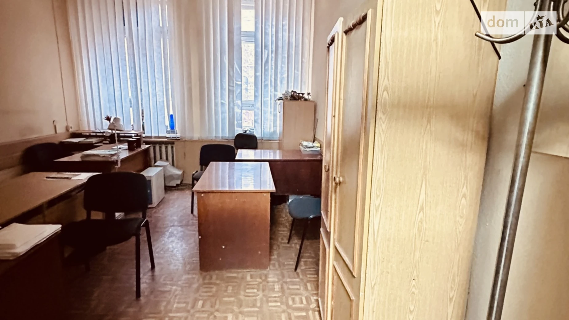 Сдается в аренду офис 20 кв. м в бизнес-центре, цена: 2100 грн - фото 3