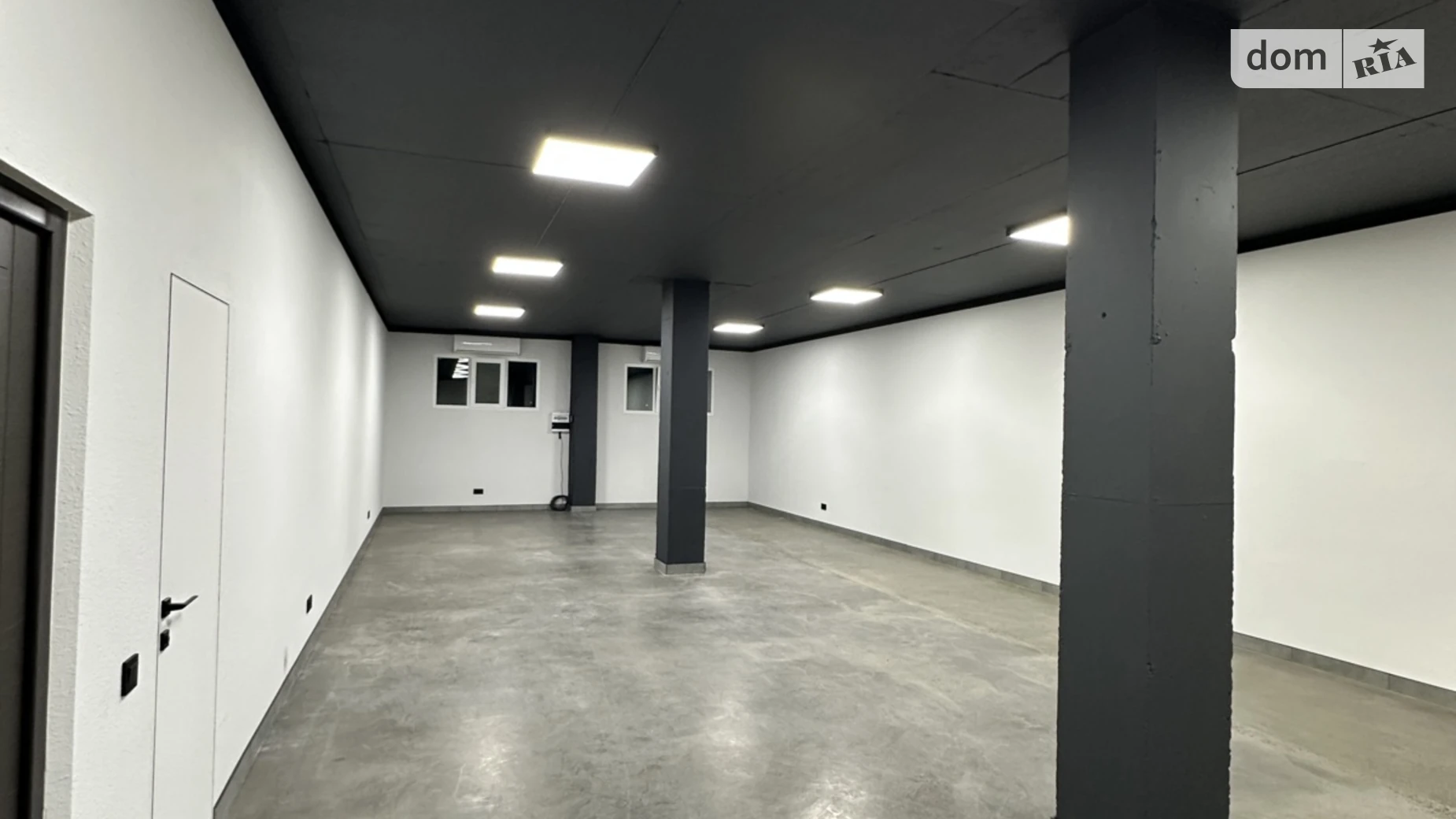 Сдается в аренду офис 156.7 кв. м в бизнес-центре, цена: 35258 грн - фото 2