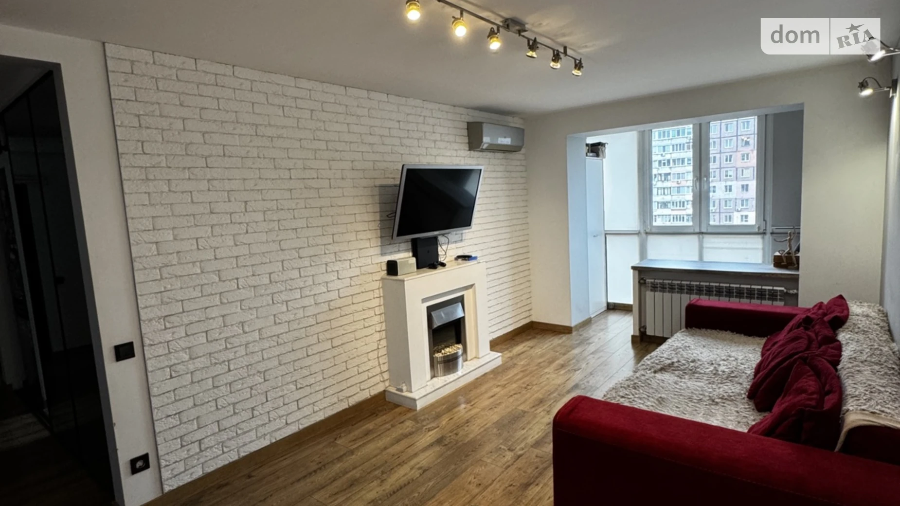 Продается 3-комнатная квартира 59.6 кв. м в Днепре, ул. Набережная Победы, 96 - фото 2