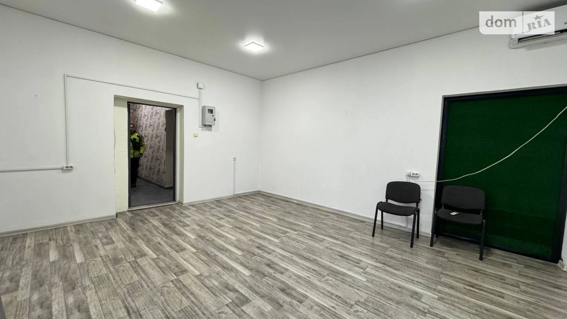 Сдается в аренду офис 38 кв. м в бизнес-центре, цена: 8000 грн - фото 3
