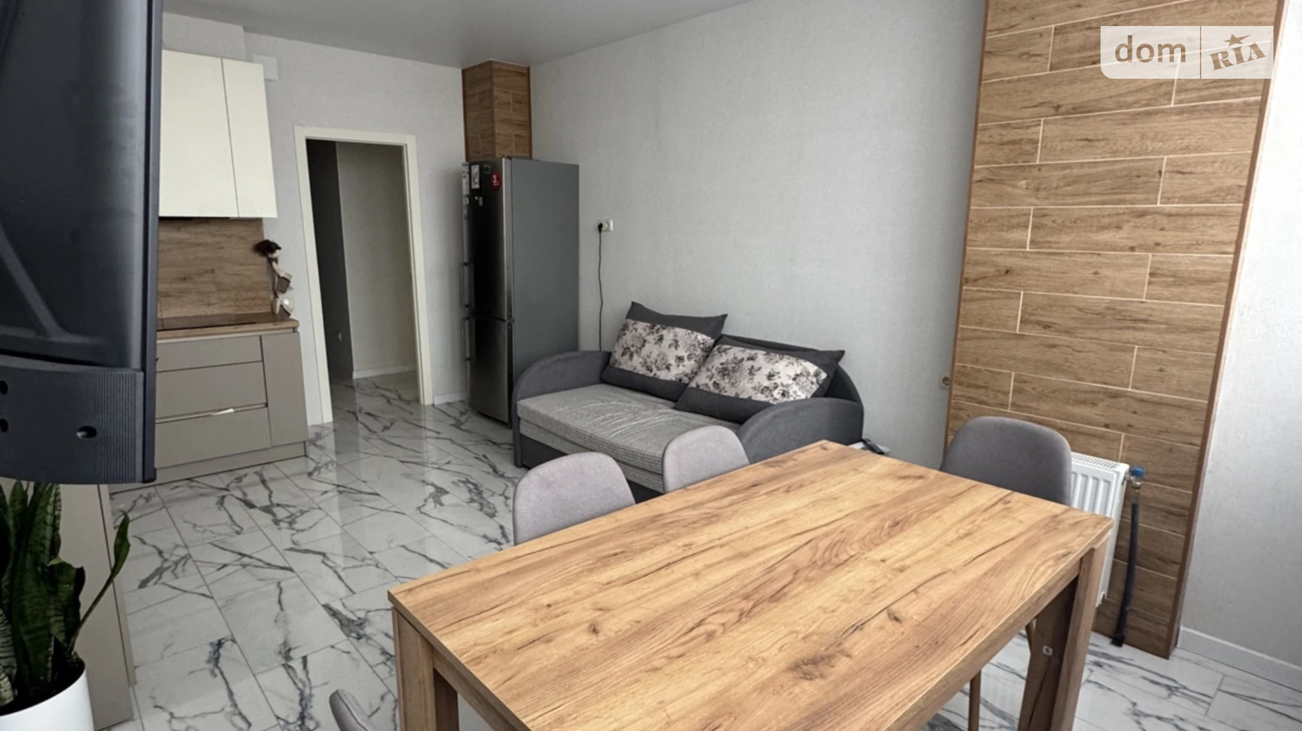 Продается 2-комнатная квартира 65 кв. м в Иличанкае, ул. Школьная, 43 - фото 3