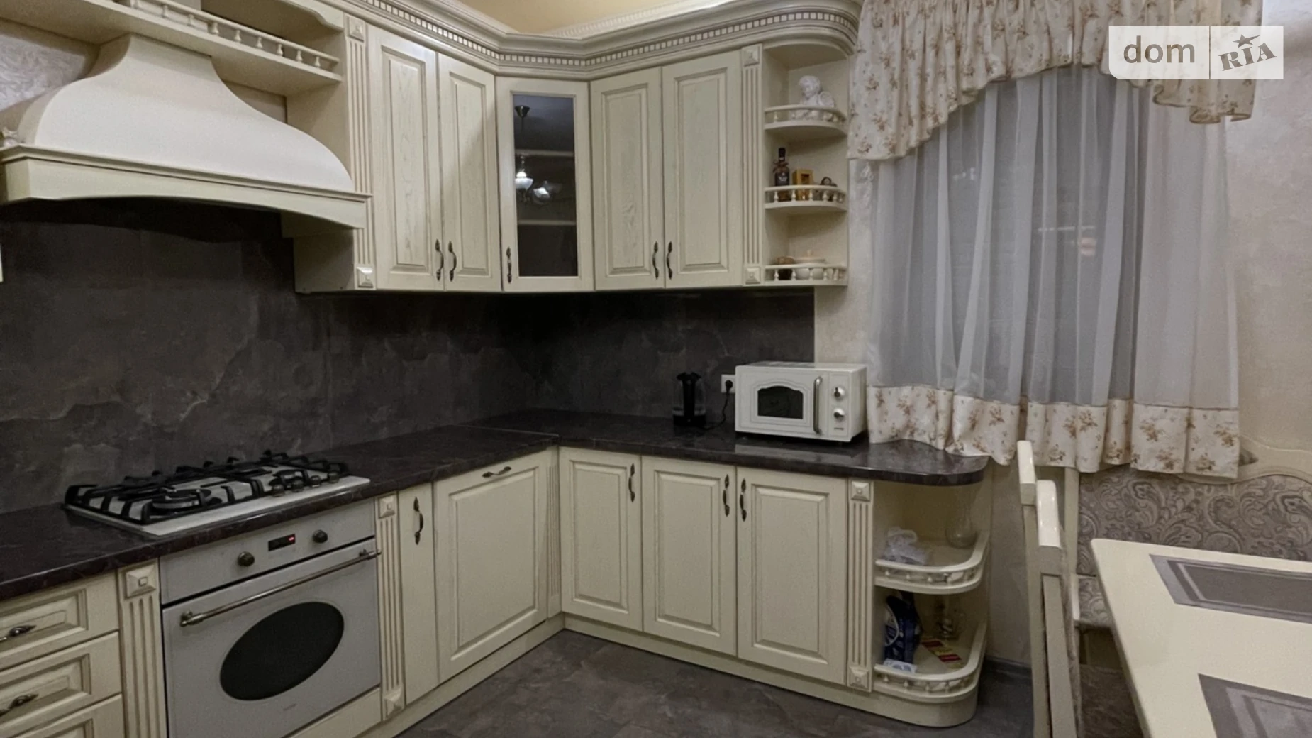 Сдается в аренду дом на 2 этажа 250 кв. м с баней/сауной, цена: 1600 $ - фото 5