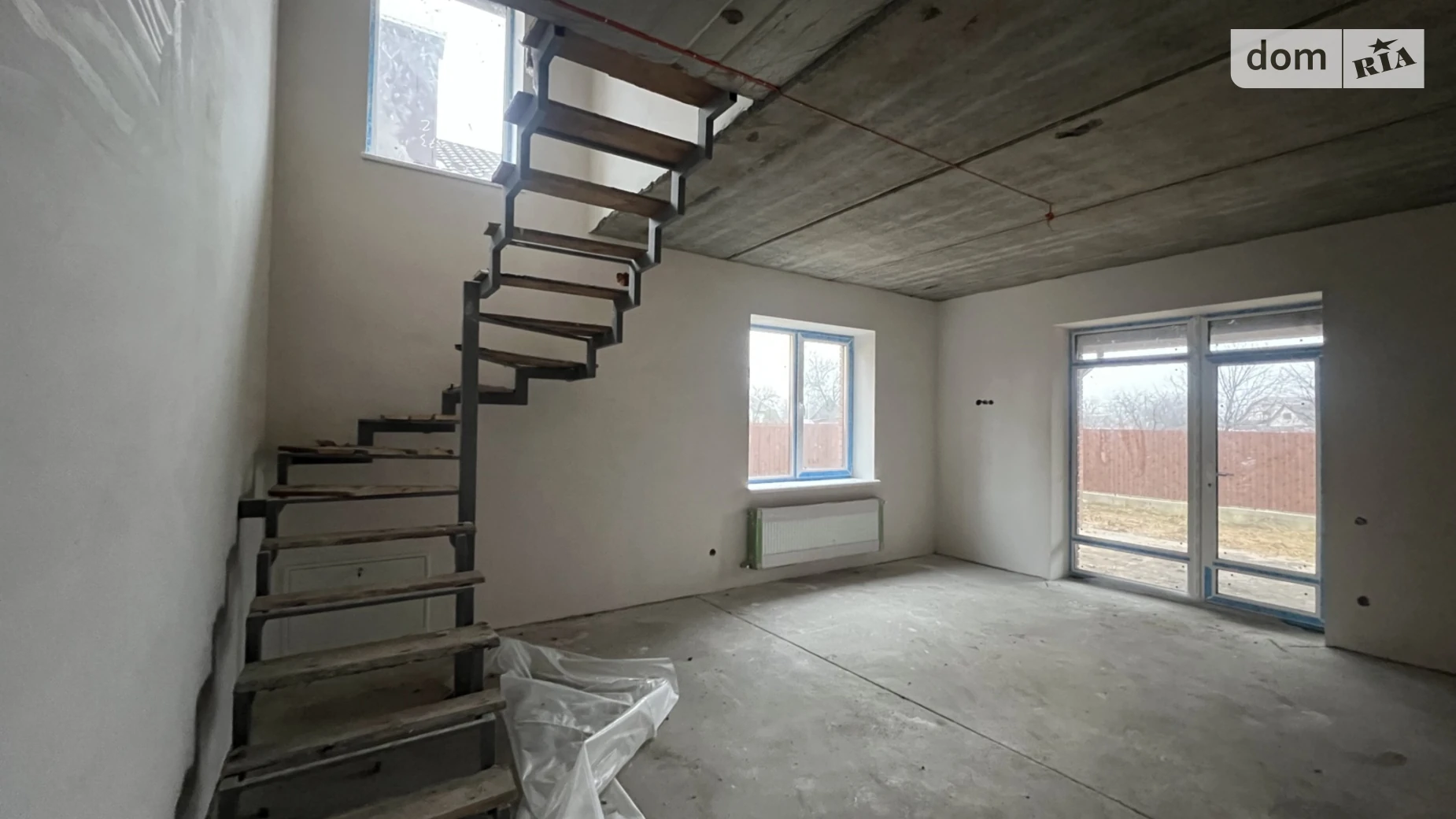 Продается дом на 2 этажа 122 кв. м с гаражом, цена: 92000 $ - фото 5