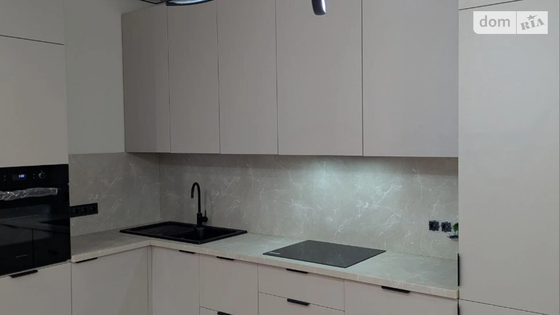 Продается одноэтажный дом 98 кв. м с беседкой, цена: 171000 $ - фото 3