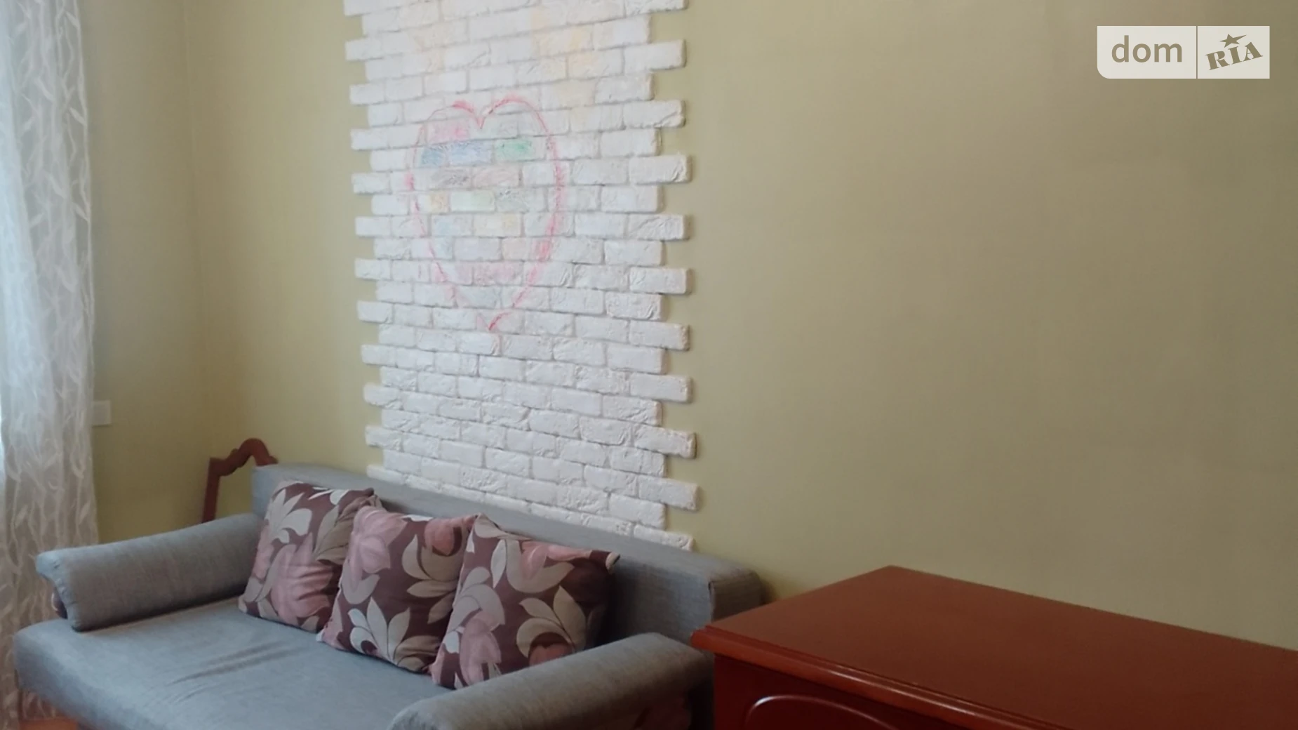 Сдается в аренду 2-комнатная квартира 61.6 кв. м в Ровно, ул. Буковинская, 3 - фото 2