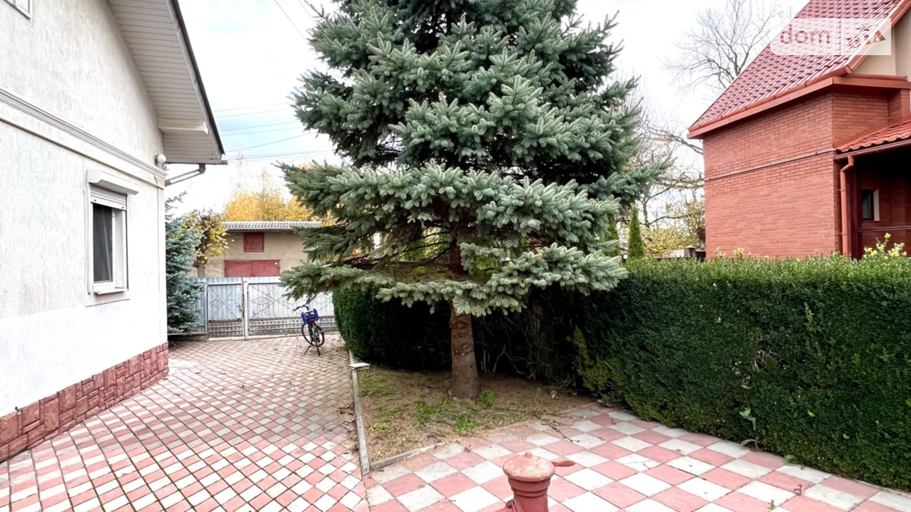 Продается дом на 2 этажа 260 кв. м с баней/сауной, цена: 150000 $ - фото 4