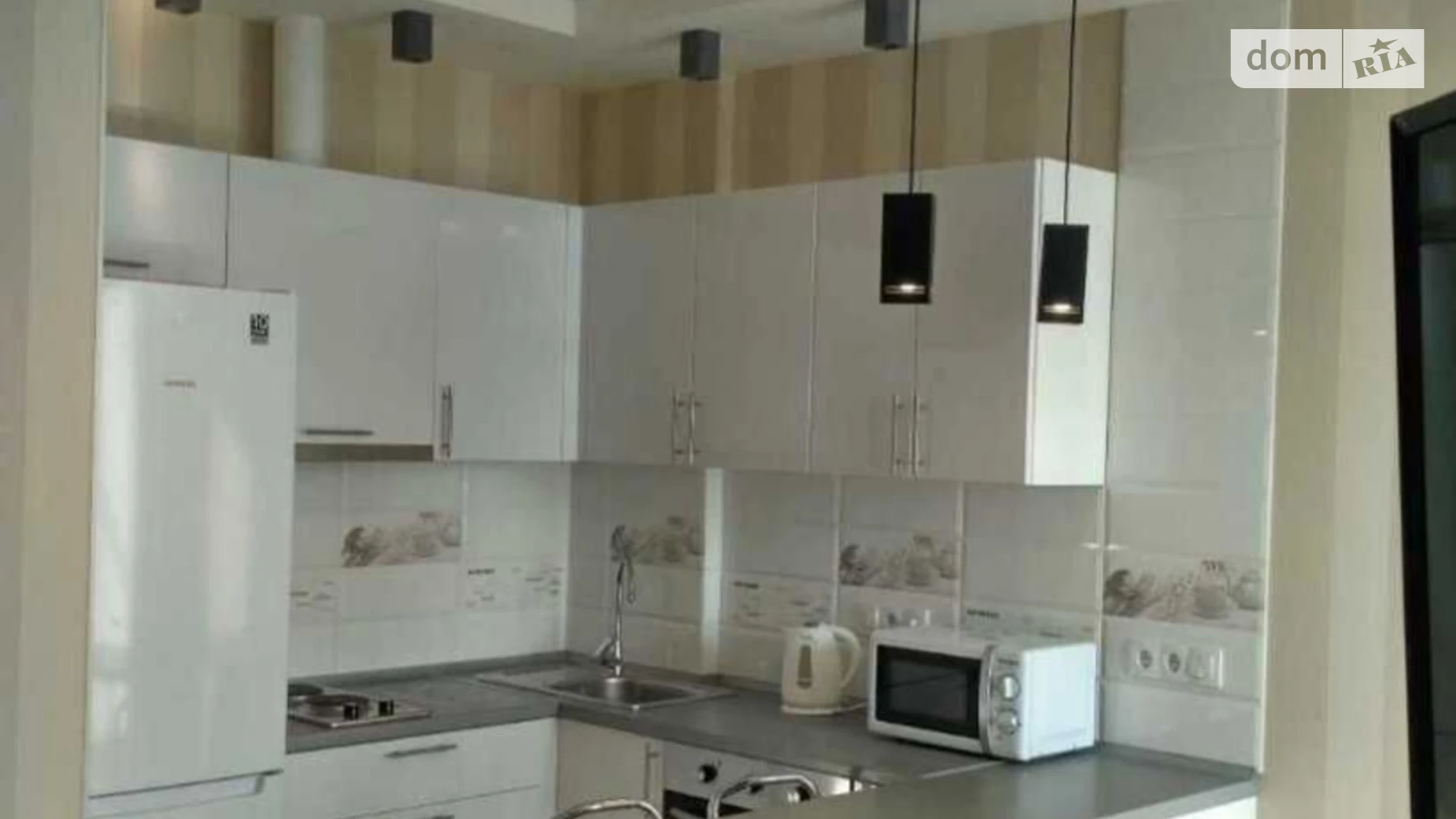 Продается 1-комнатная квартира 40 кв. м в Киеве, цена: 78000 $ - фото 2