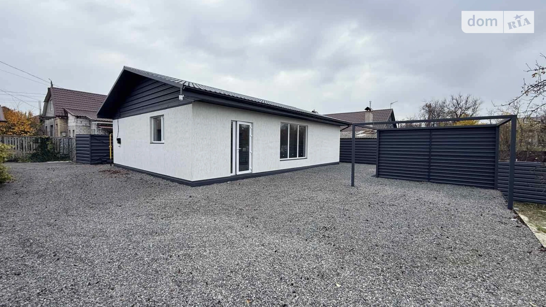 Продается одноэтажный дом 100 кв. м с верандой, цена: 107777 $ - фото 2