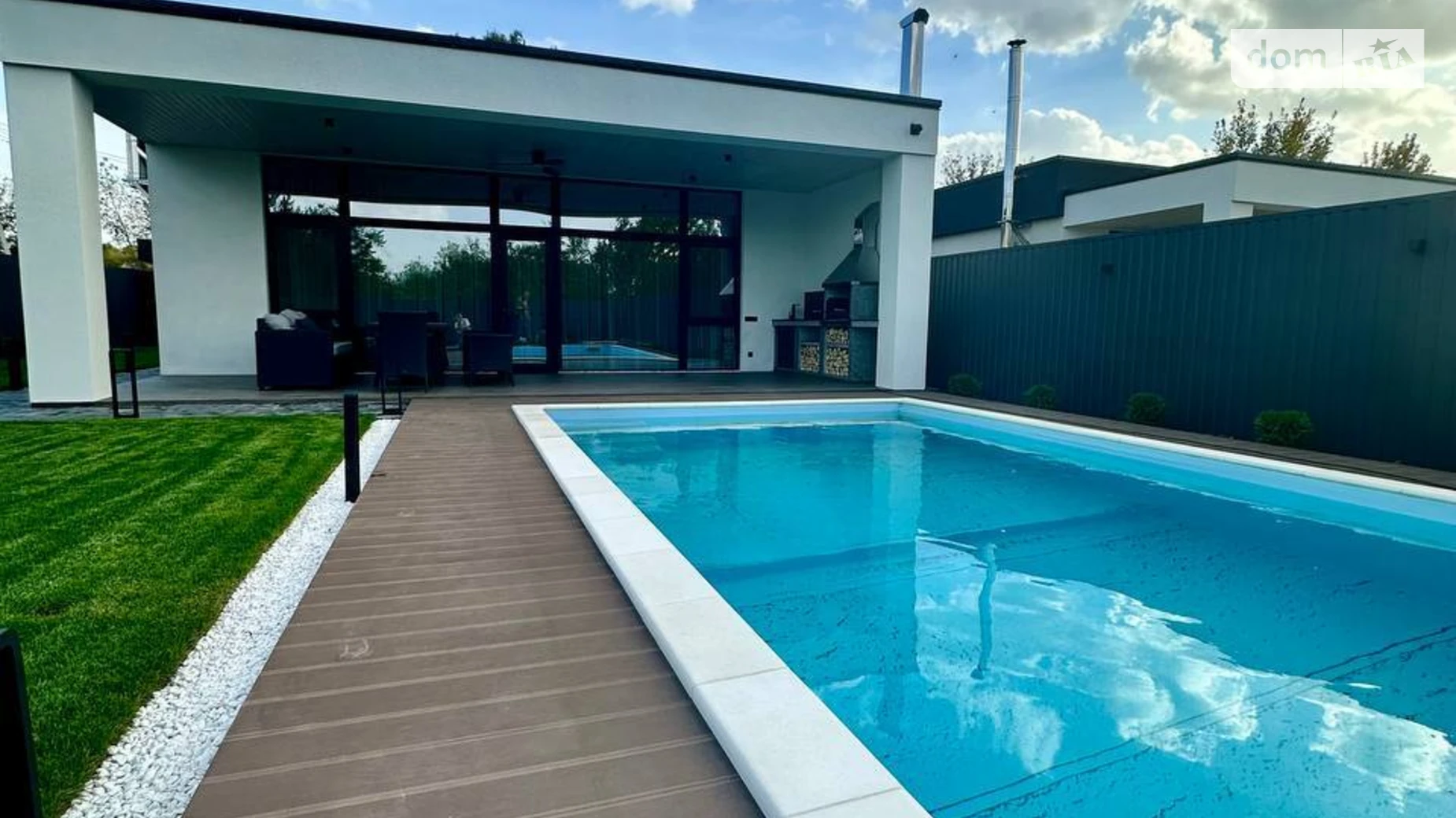 Сдается в аренду одноэтажный дом 130 кв. м с участком, цена: 2500 $ - фото 3