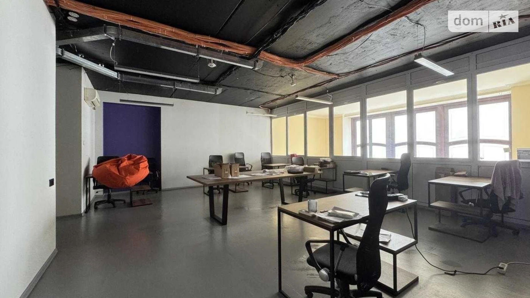 Сдается в аренду офис 350 кв. м в бизнес-центре, цена: 2950 $ - фото 5