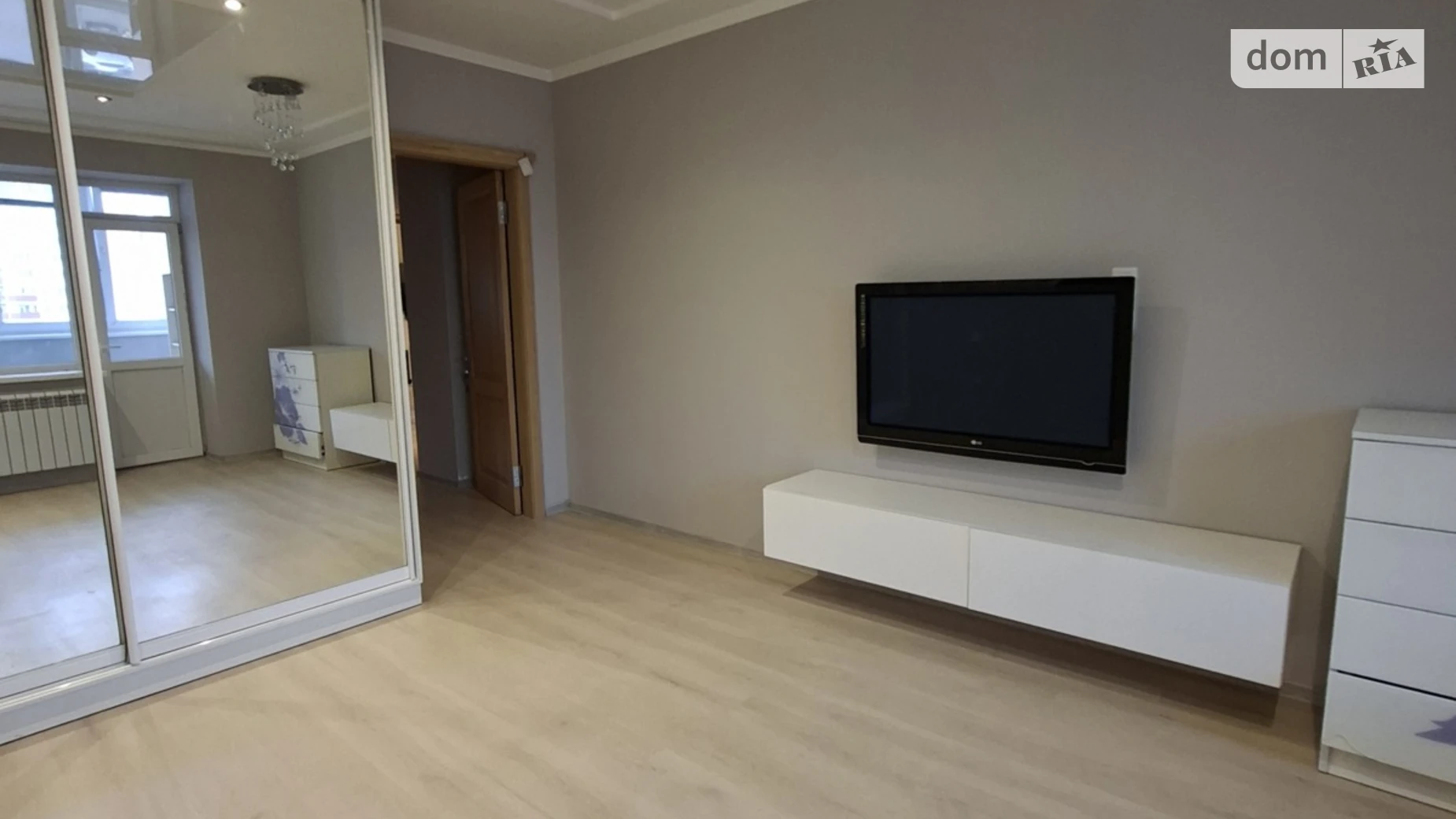 Продается 2-комнатная квартира 72 кв. м в Одессе, ул. Академика Сахарова, 24 - фото 5